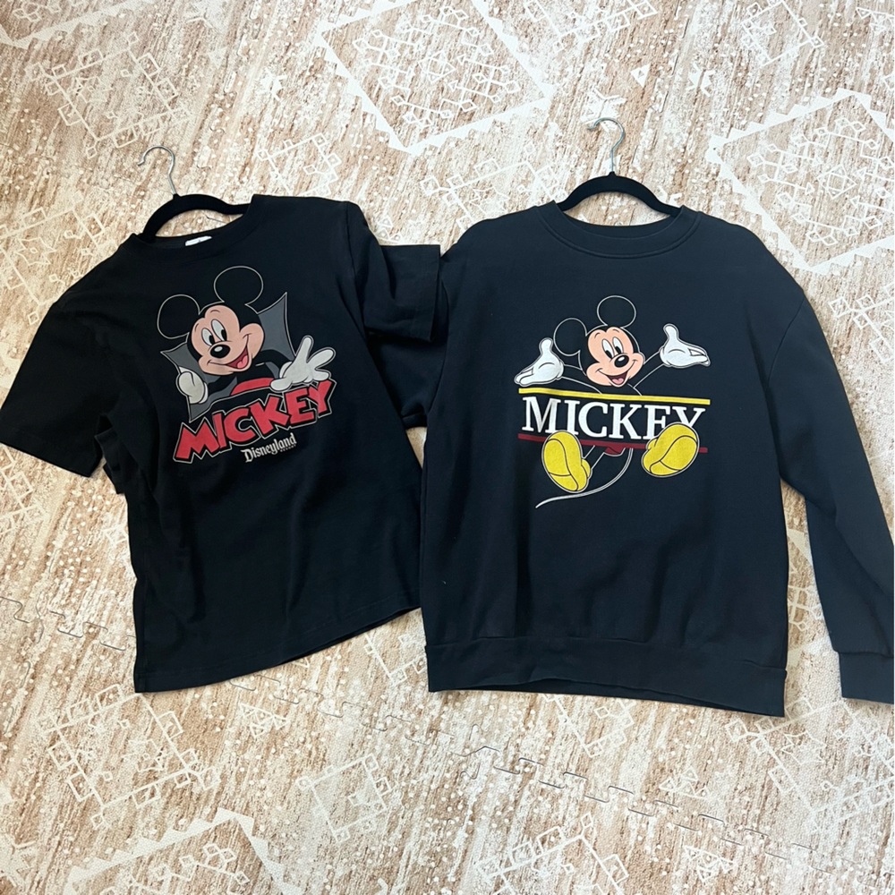 Disneyland Resort Mickey T-shirt (S) and Sweatshirt (M)